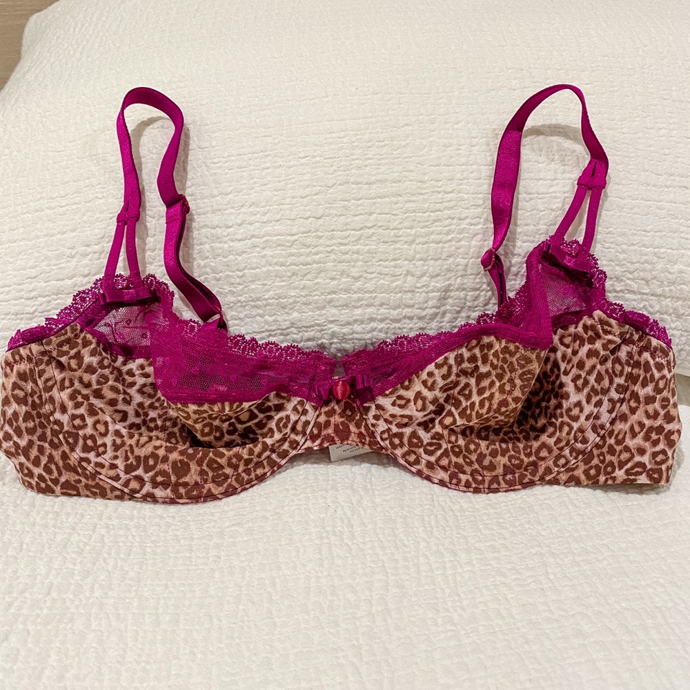 Victoria’s Secret bra